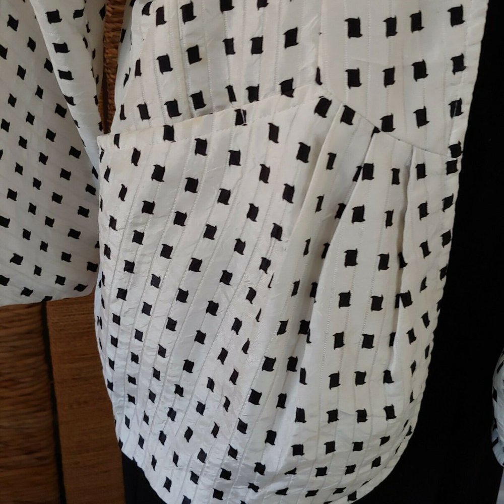 Vintage White with Black Checks Jacket - Picture 5 of 8